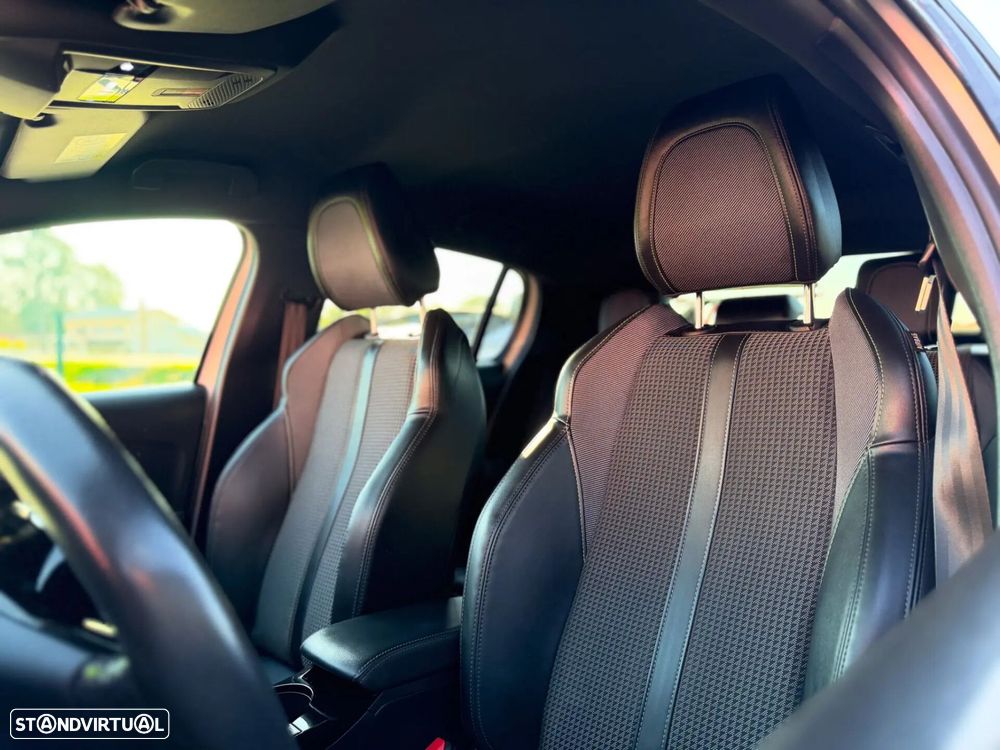 Peugeot 208 1.5 BlueHDi GT - 16