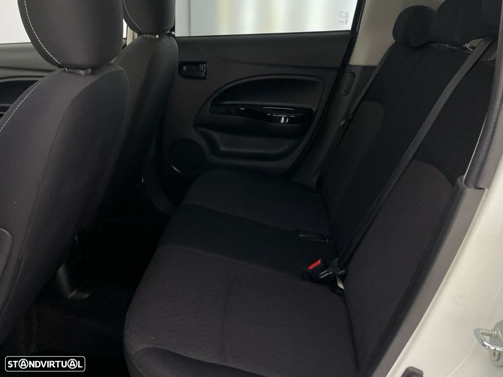 Mitsubishi Space Star 1.2 Intense - 12