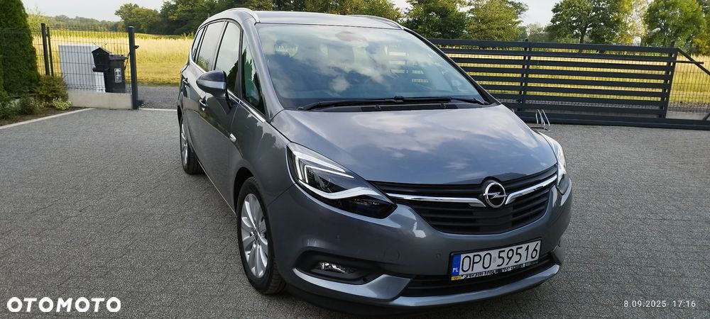 Opel Zafira - 1