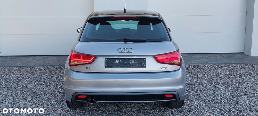 Audi A1 Sportback 1.2 TFSI S line Sportpaket - 8