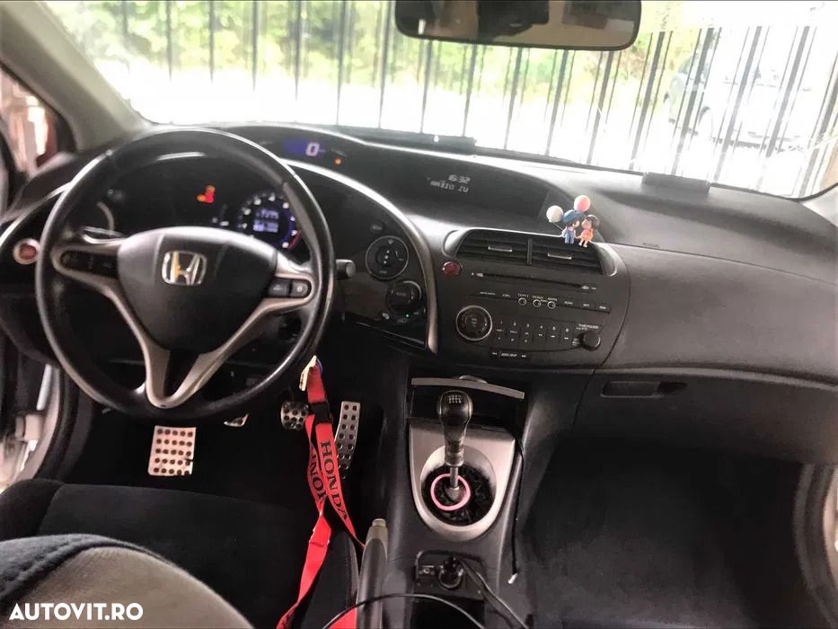 Honda Civic 1.4i-DSi - 5