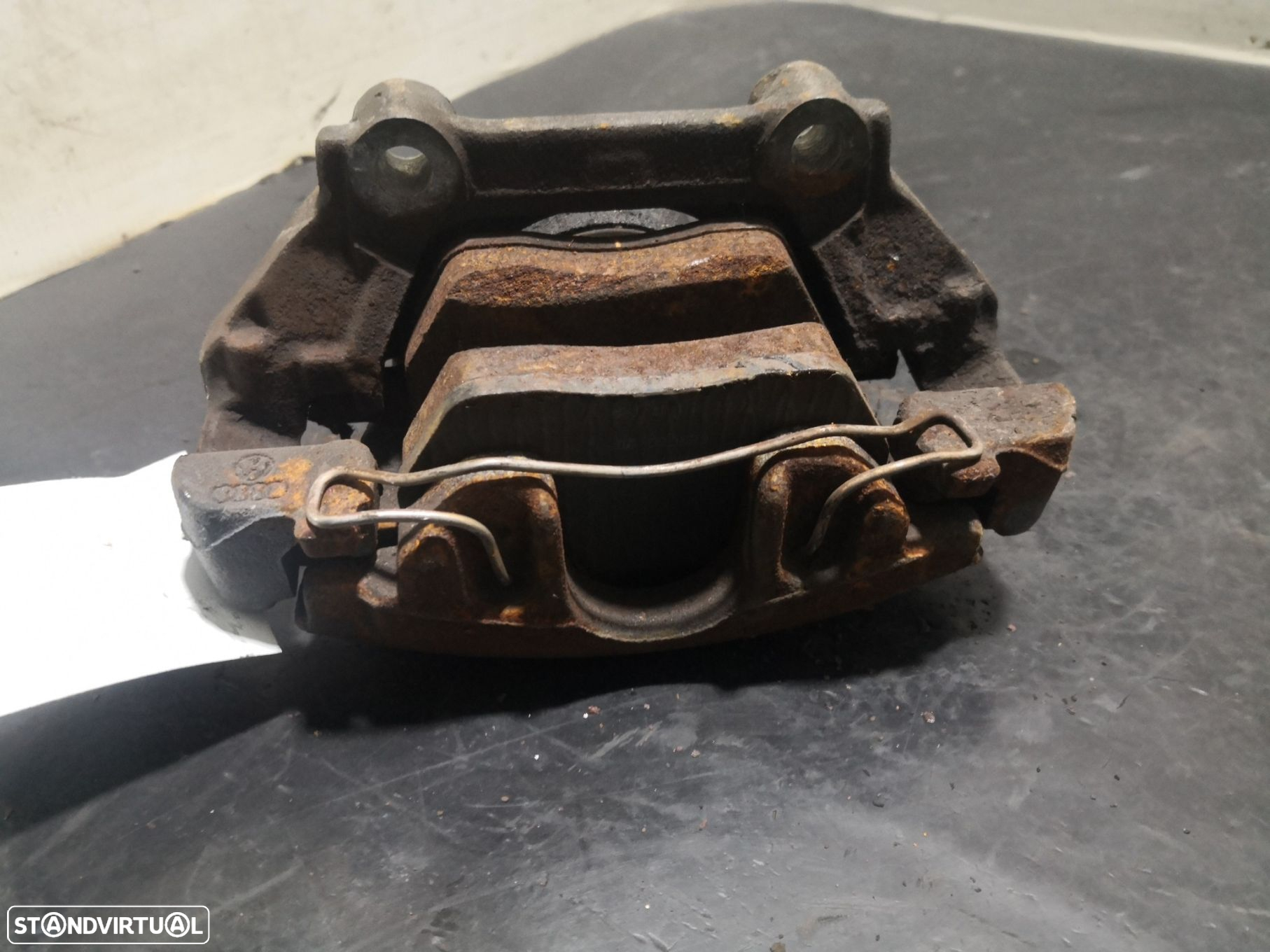 Pinça Frente Esq Audi A3 (8L1) - 2