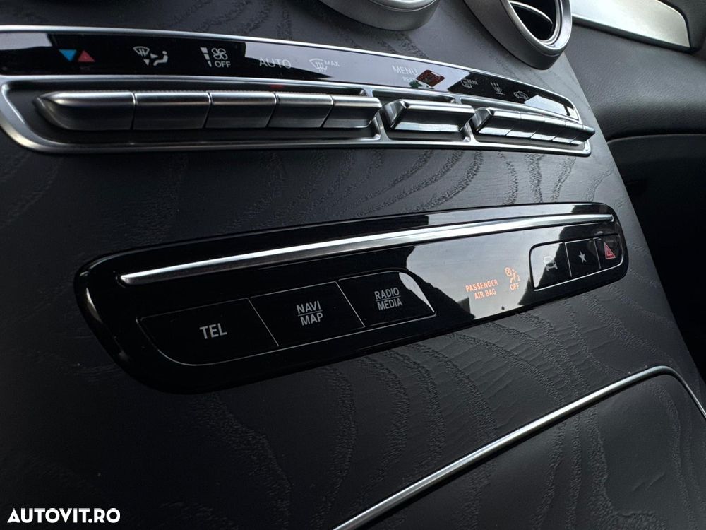 Mercedes-Benz GLC Coupe 350 e 4Matic 7G-TRONIC AMG Line - 32