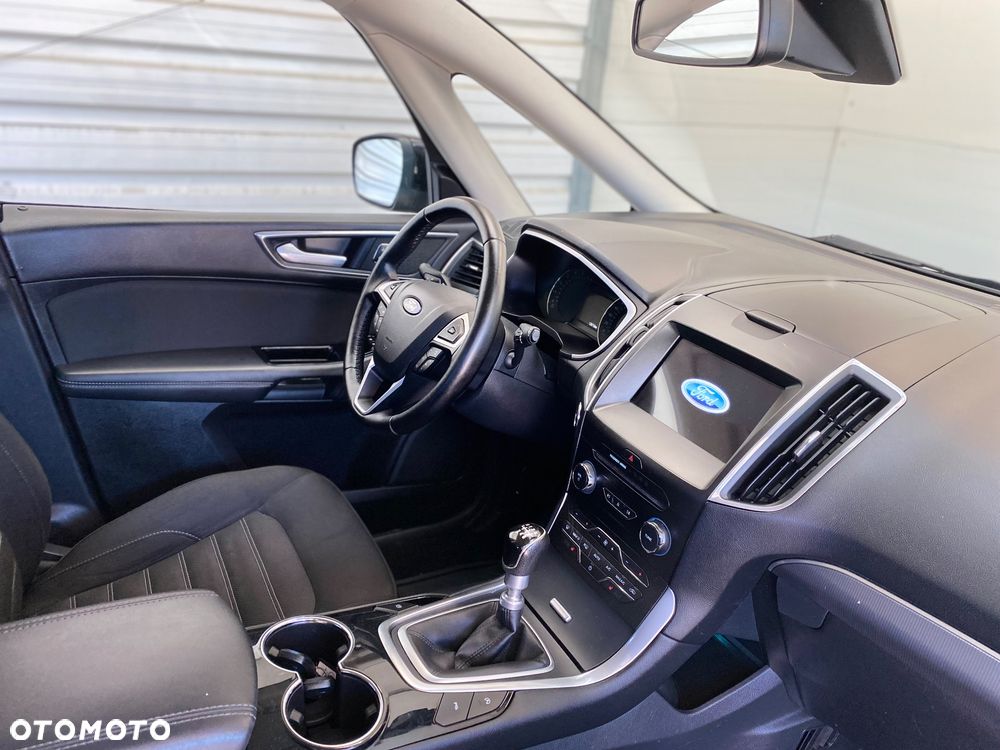 Ford Galaxy 2.0 TDCi Trend - 13