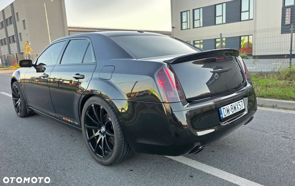 Chrysler 300C - 7