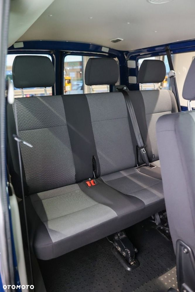 Volkswagen Transporter - 10
