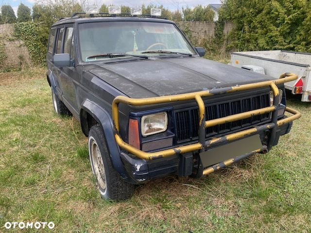 Jeep Cherokee 1992 photo 3