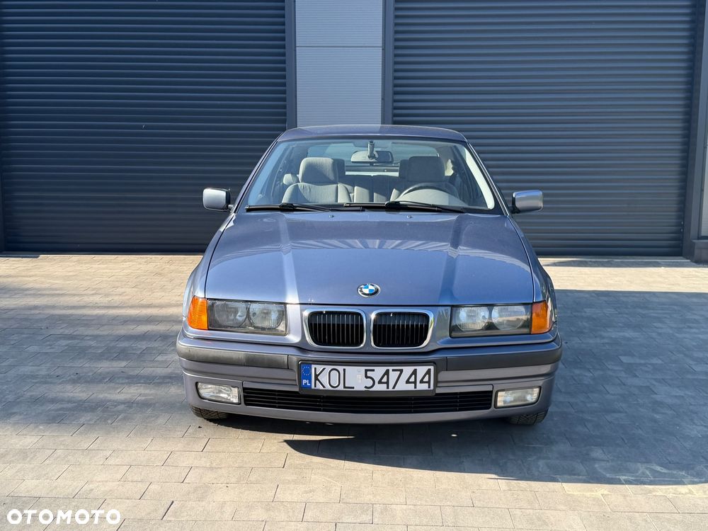 BMW Seria 3 - 4