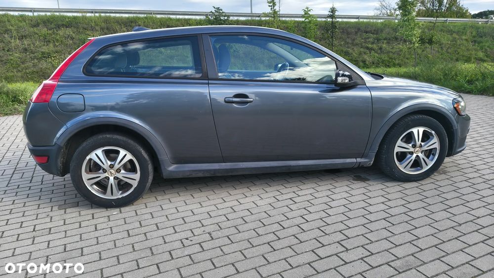 Volvo C30 1.6D Momentum - 9