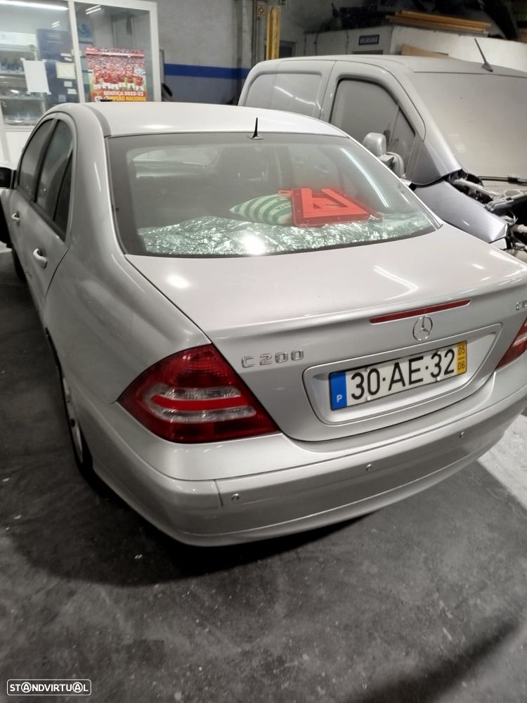 Mercedes-Benz C 32 AMG Standard - 4