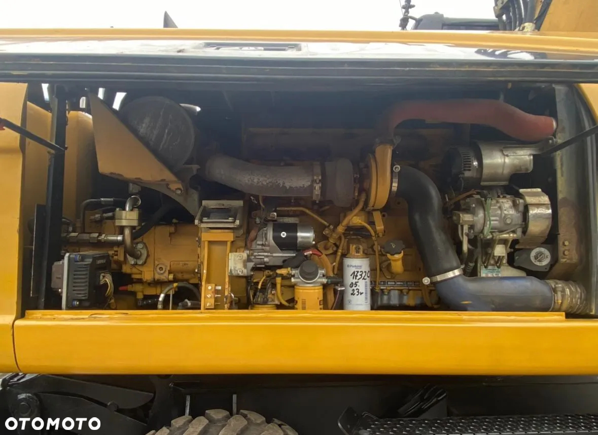 Caterpillar M316D - 5