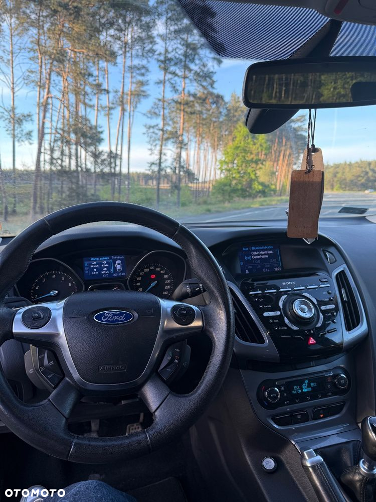 Ford Focus 1.6 EcoBoost Titanium - 6
