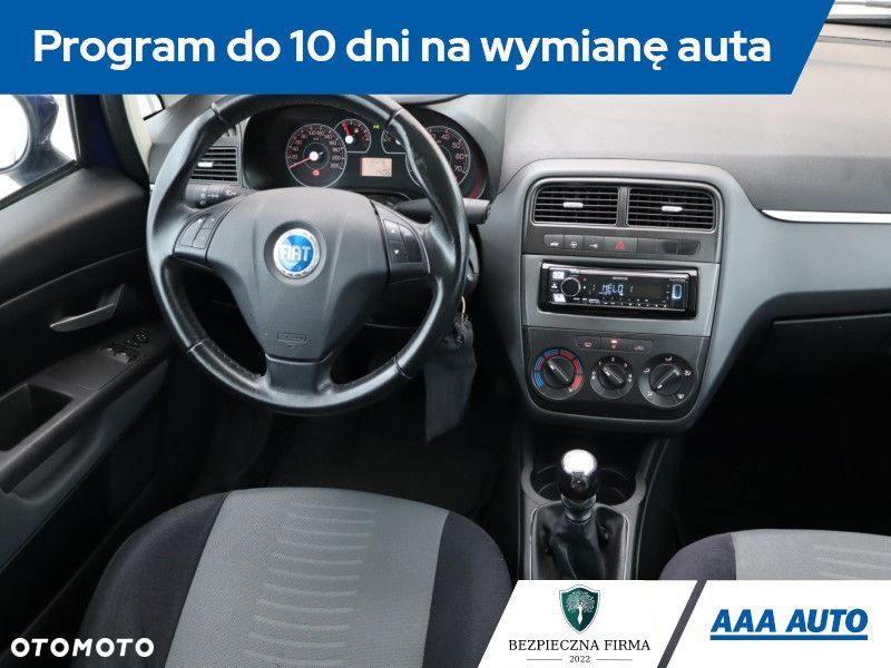Fiat Grande Punto - 9