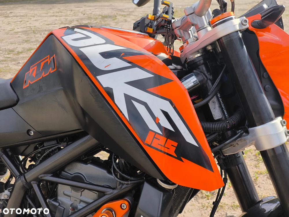 KTM Duke 125 - 12