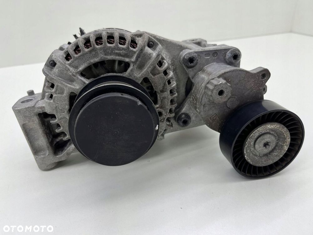 VOLVO XC40 ALTERNATOR 32279255 - 2