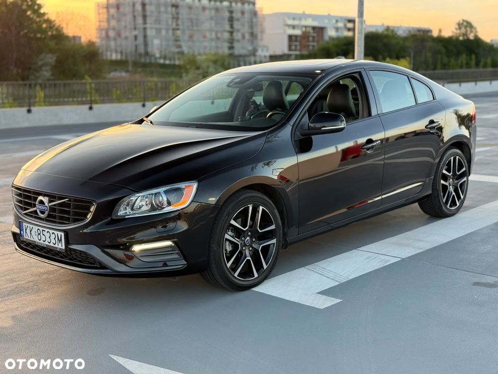 Volvo S60 T5 Geartronic RDesign - 1