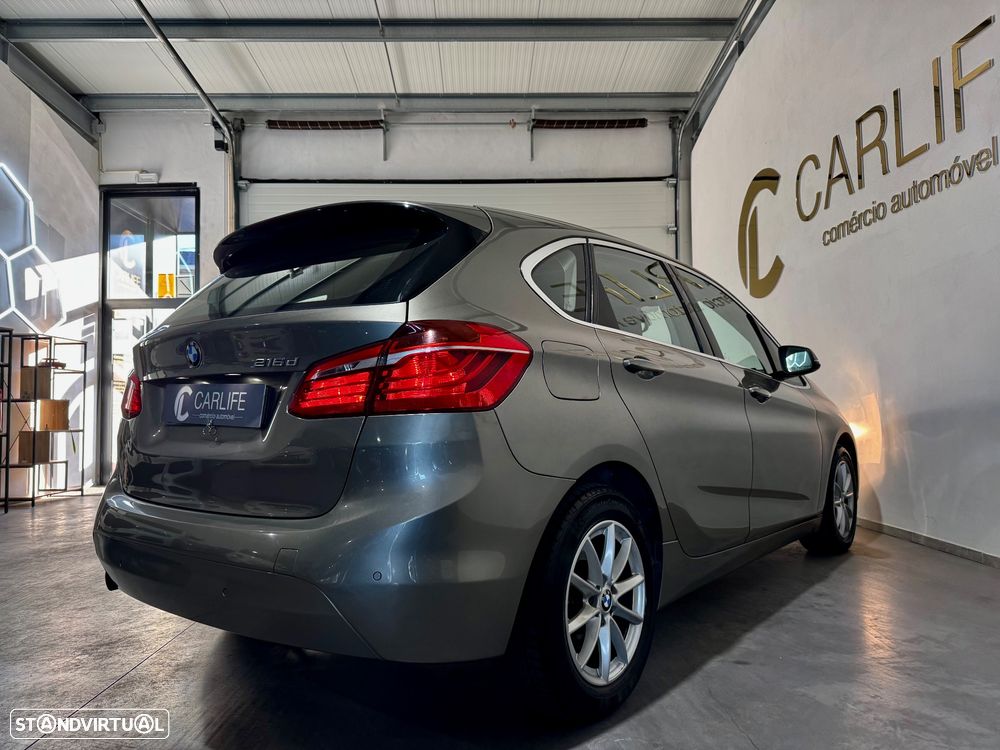 BMW 216 Active Tourer d Luxury Line - 4
