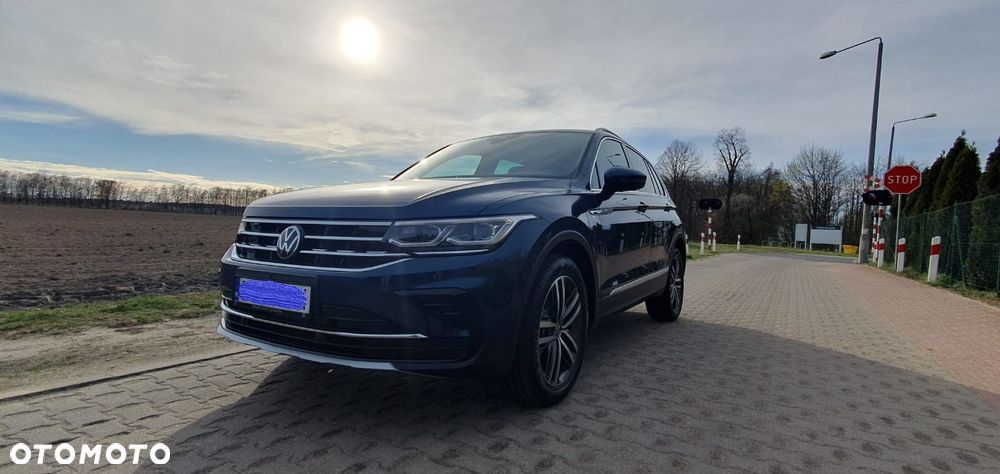 Volkswagen Tiguan 2.0 TSI 4Mot Elegance DSG - 1