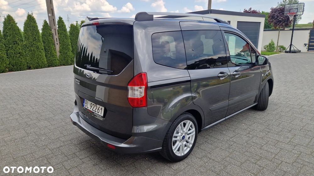 Ford Tourneo Courier 1.0 EcoBoost S&S Titanium - 31
