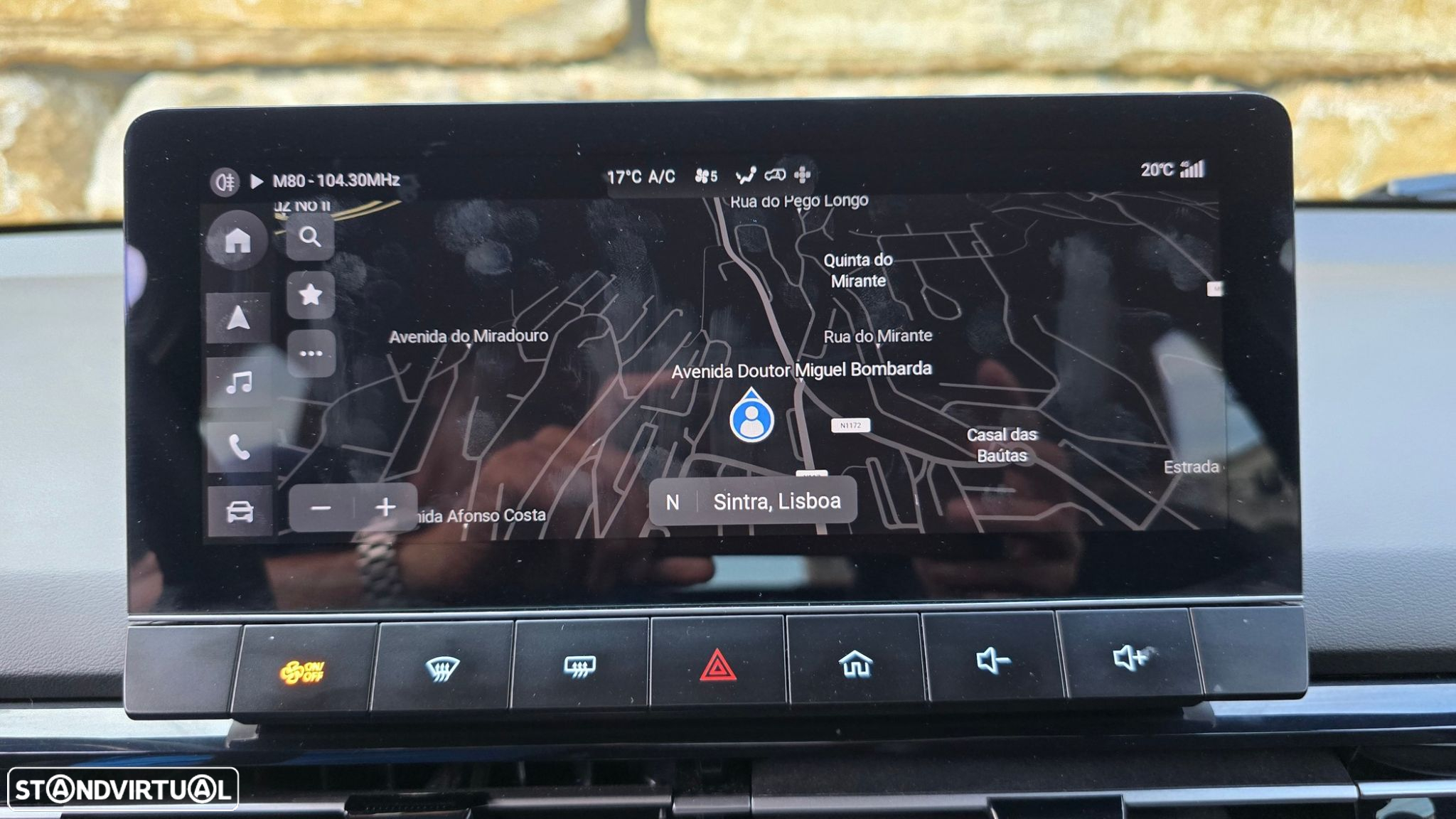 MG MG4 64 kWh Luxury - 19