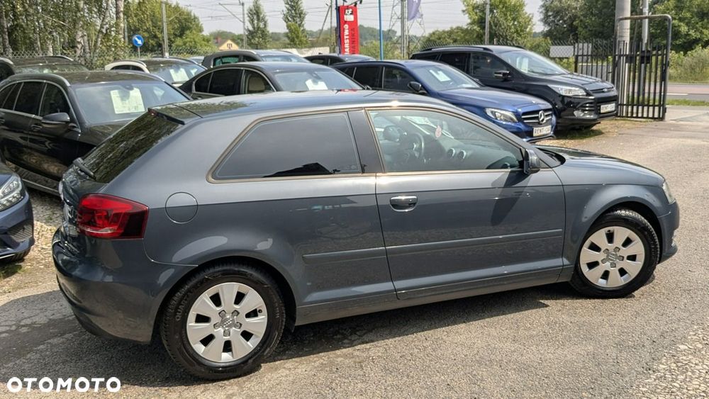 Audi A3 3-drzwiowe 1.6 TDI Ambiente - 14
