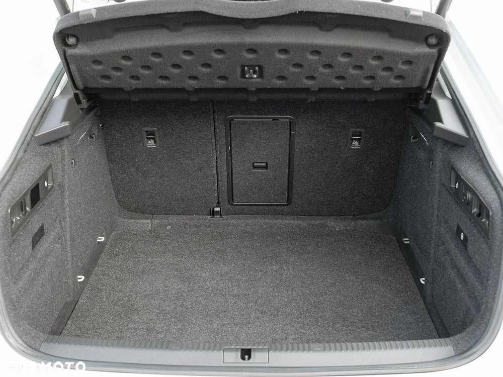 Skoda Superb 2.0 TDI SCR Ambition DSG - 26