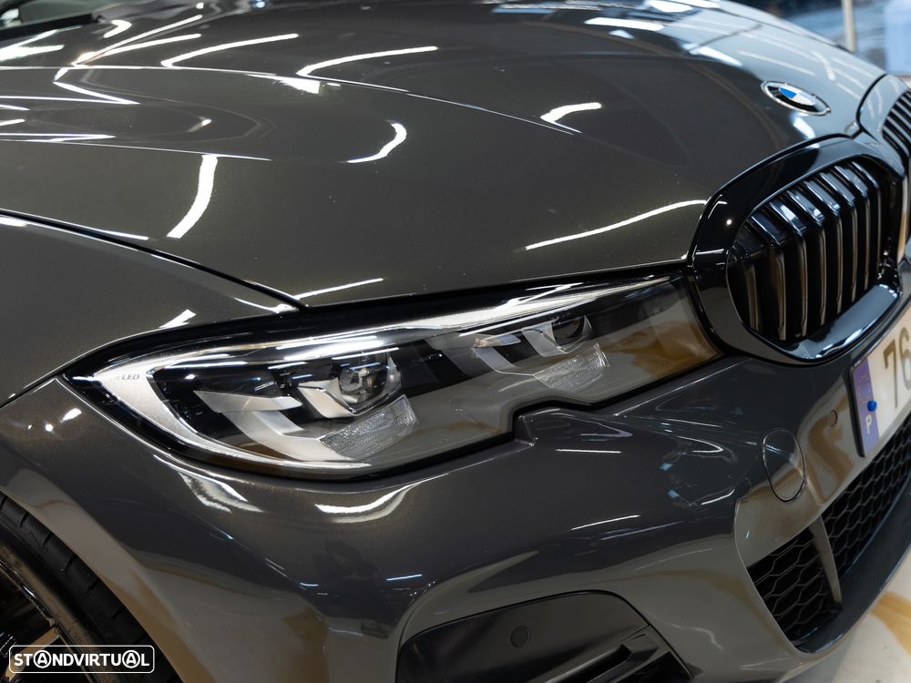 BMW 320 d Pack M Shadow Auto - 24