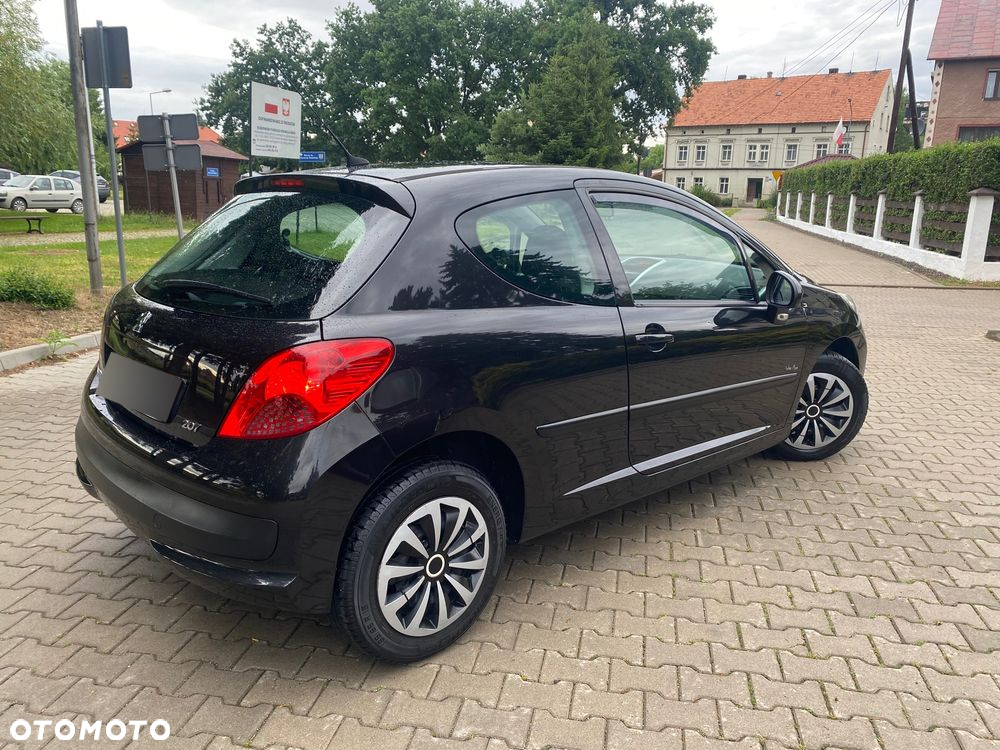 Peugeot 207 95 VTi Urban Move - 2