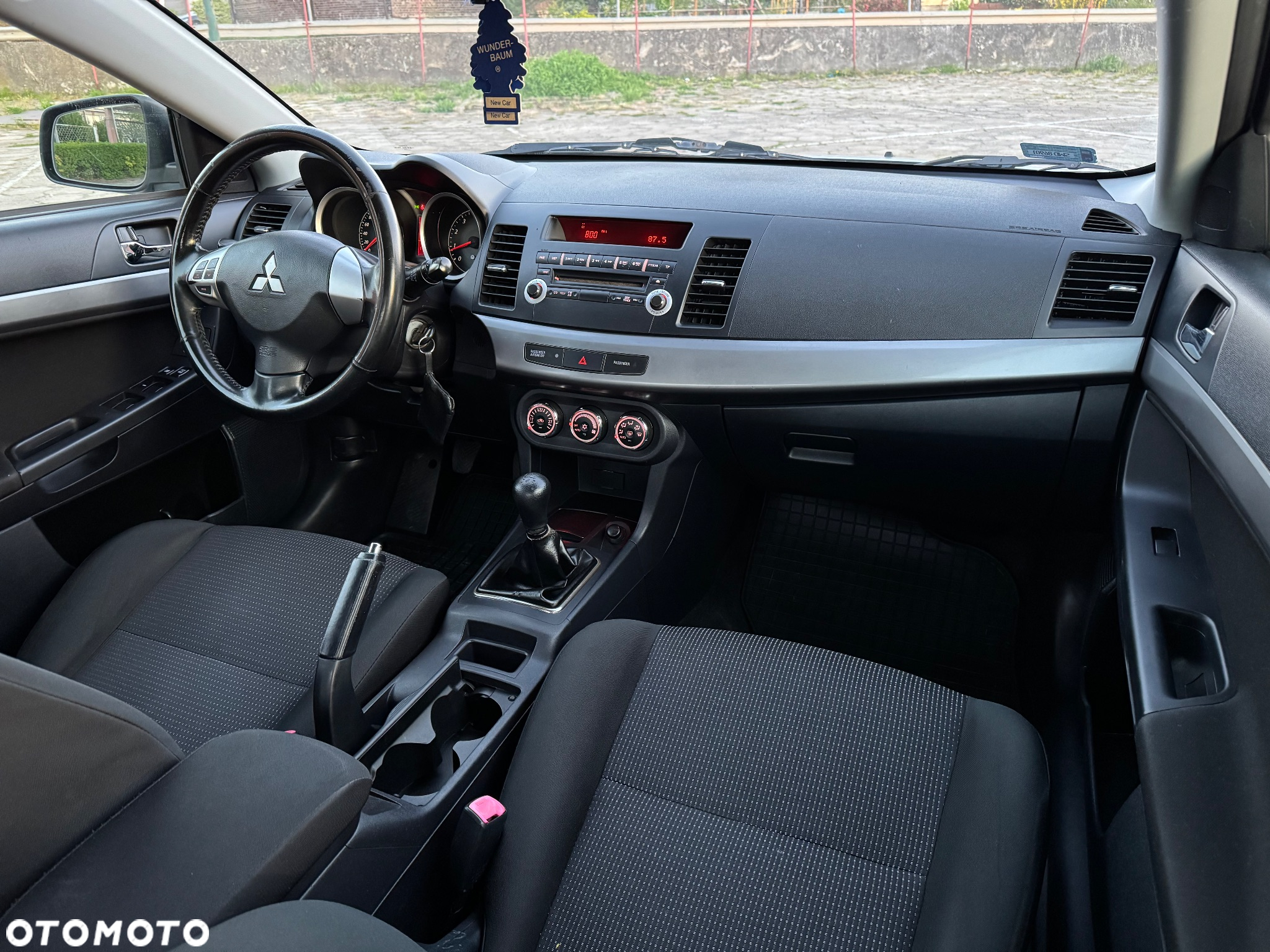 Mitsubishi Lancer 1.5 Inform ASTC - 6