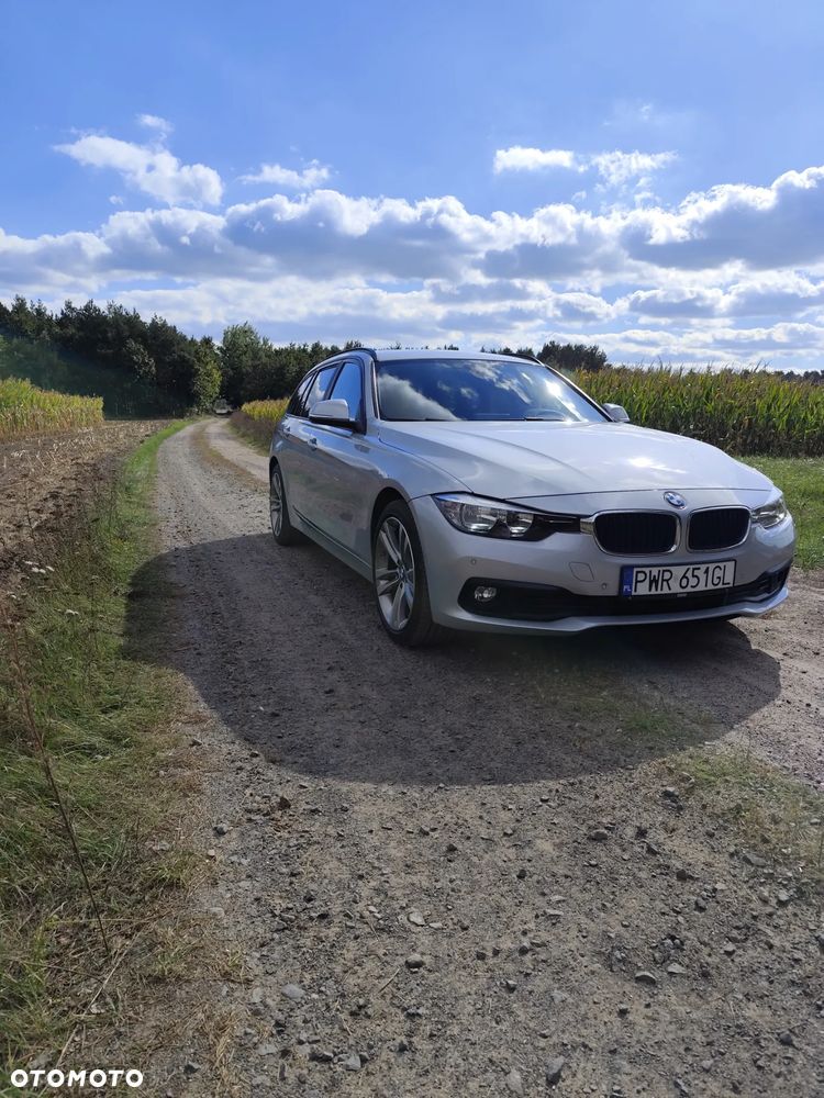 BMW Seria 3 318d - 4