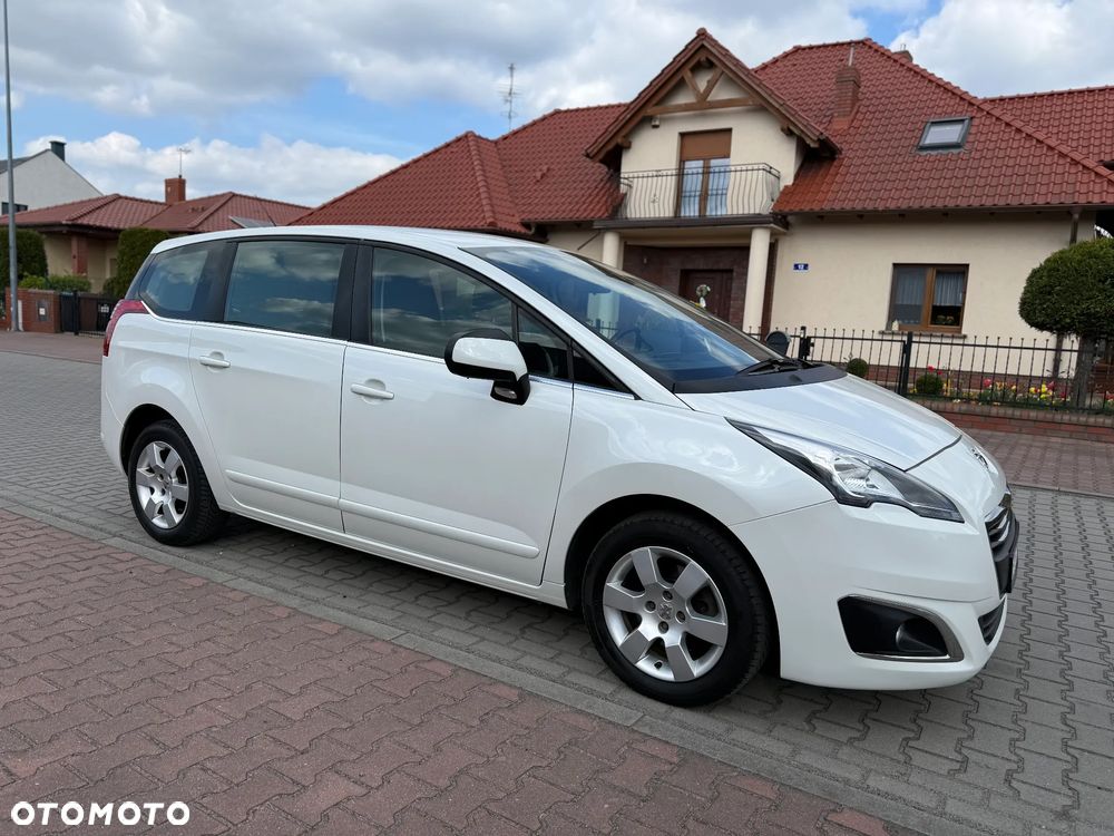 Peugeot 5008 - 3