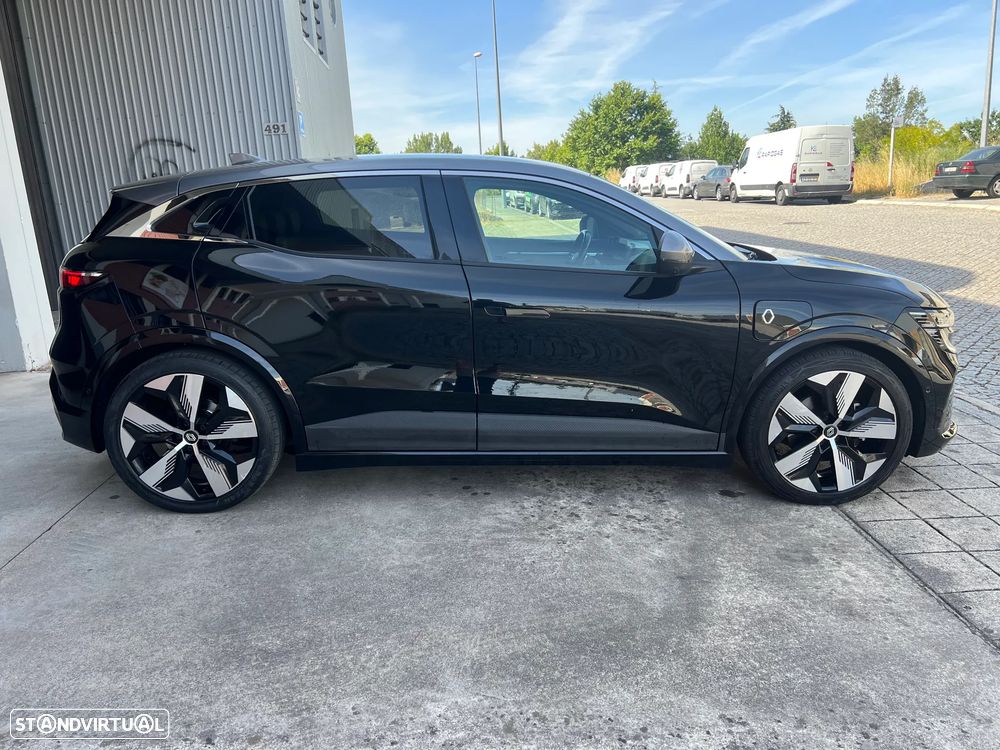 Renault Mégane E-Tech 220 Comfort Range Iconic - 6