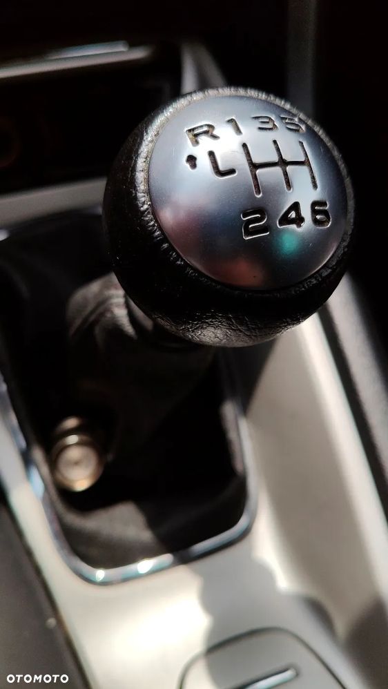 Citroën C5 Tourer HDi 140 FAP Selection - 33