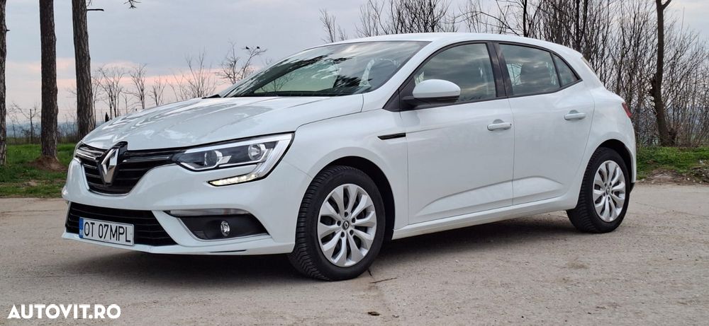 Renault Megane Blue dCi 116 Life - 3