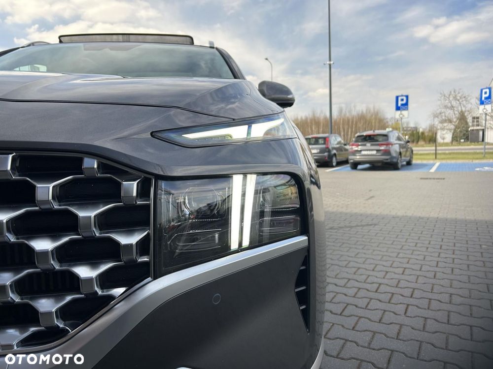 Hyundai Santa Fe 1.6 T-GDI HEV Platinum 4WD - 11