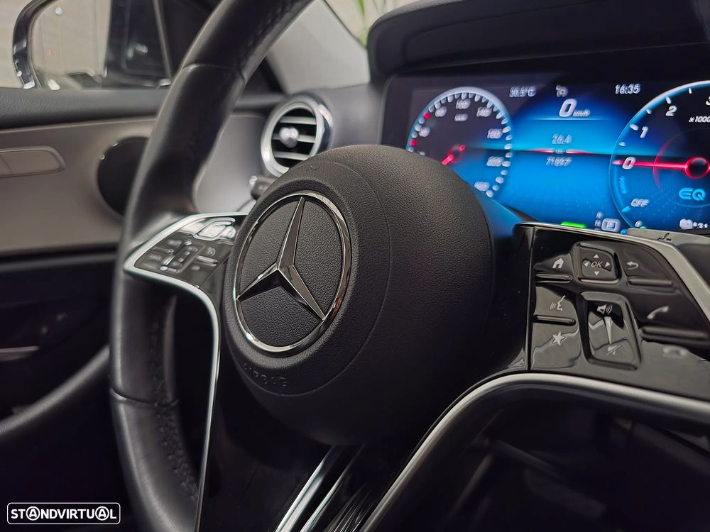Mercedes-Benz E 300 de Avantgarde - 36