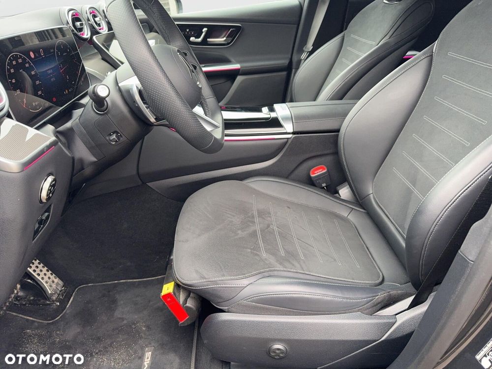 Mercedes-Benz GLC - 16