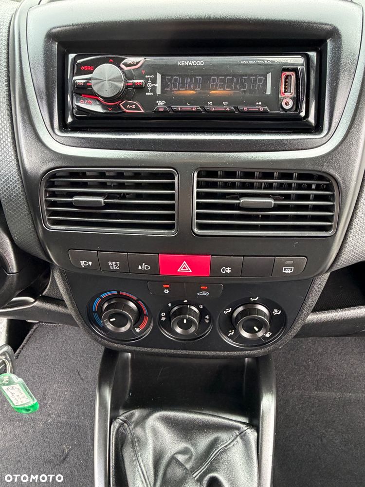 Fiat Doblo - 12