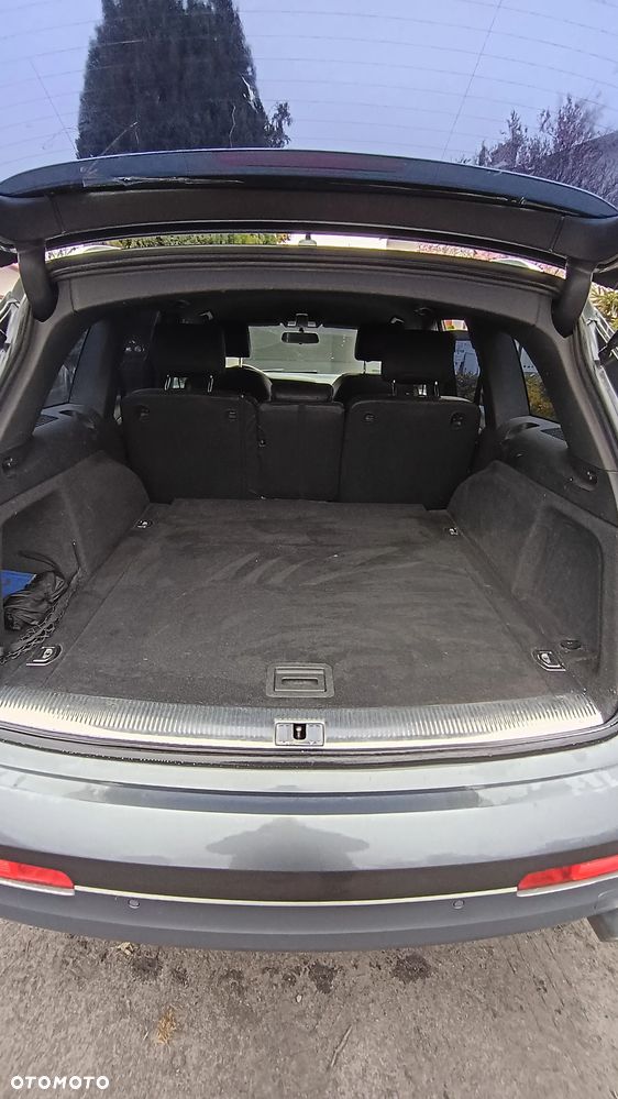 Audi Q7 - 13