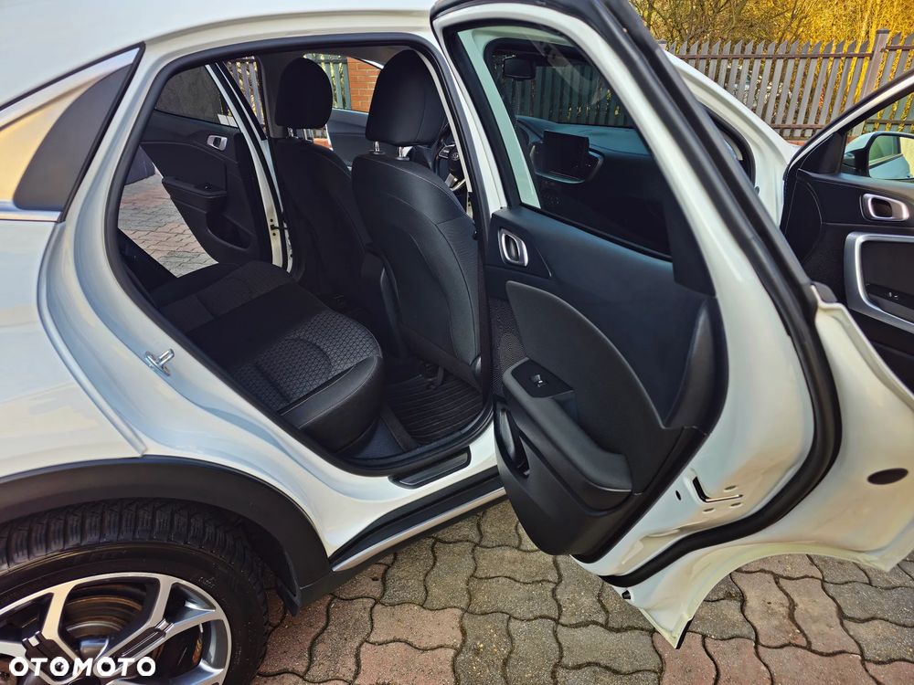 Kia XCeed 1.4 T-GDI M - 22