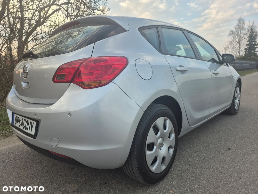 Opel Astra 1.6 Active - 13