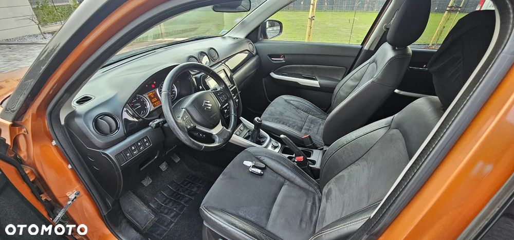 Suzuki Vitara 1.6 (4x4) Allgrip Comfort+ - 14