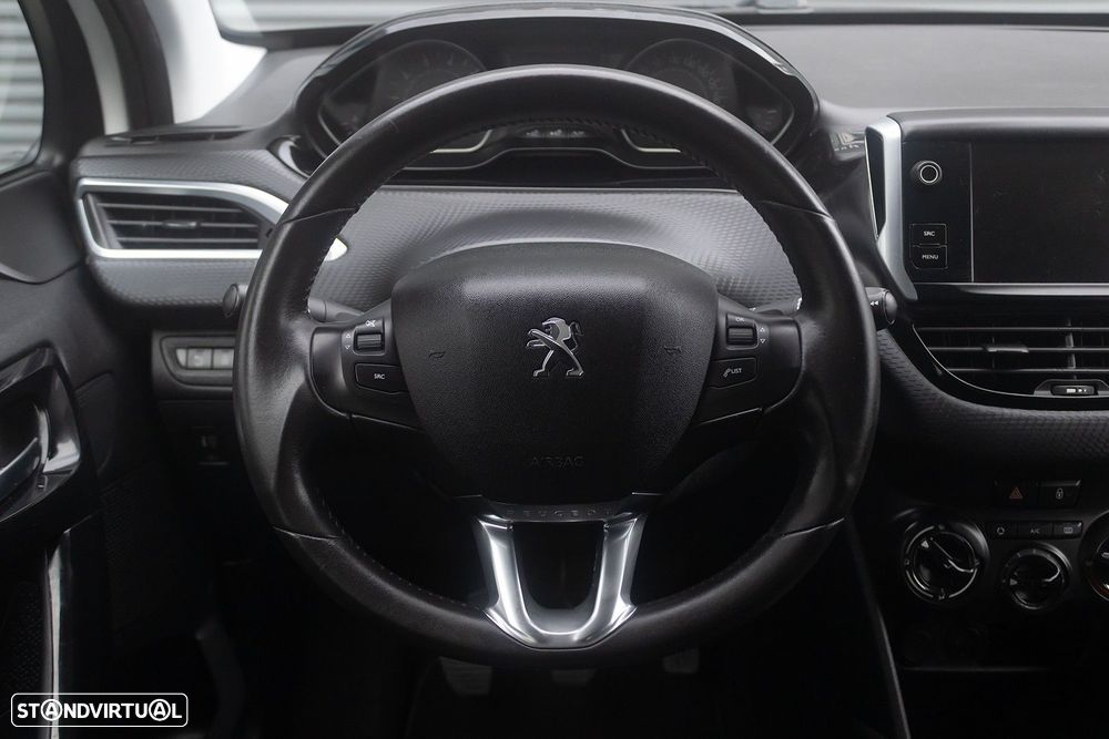 Peugeot 208 1.2 PureTech Style - 15