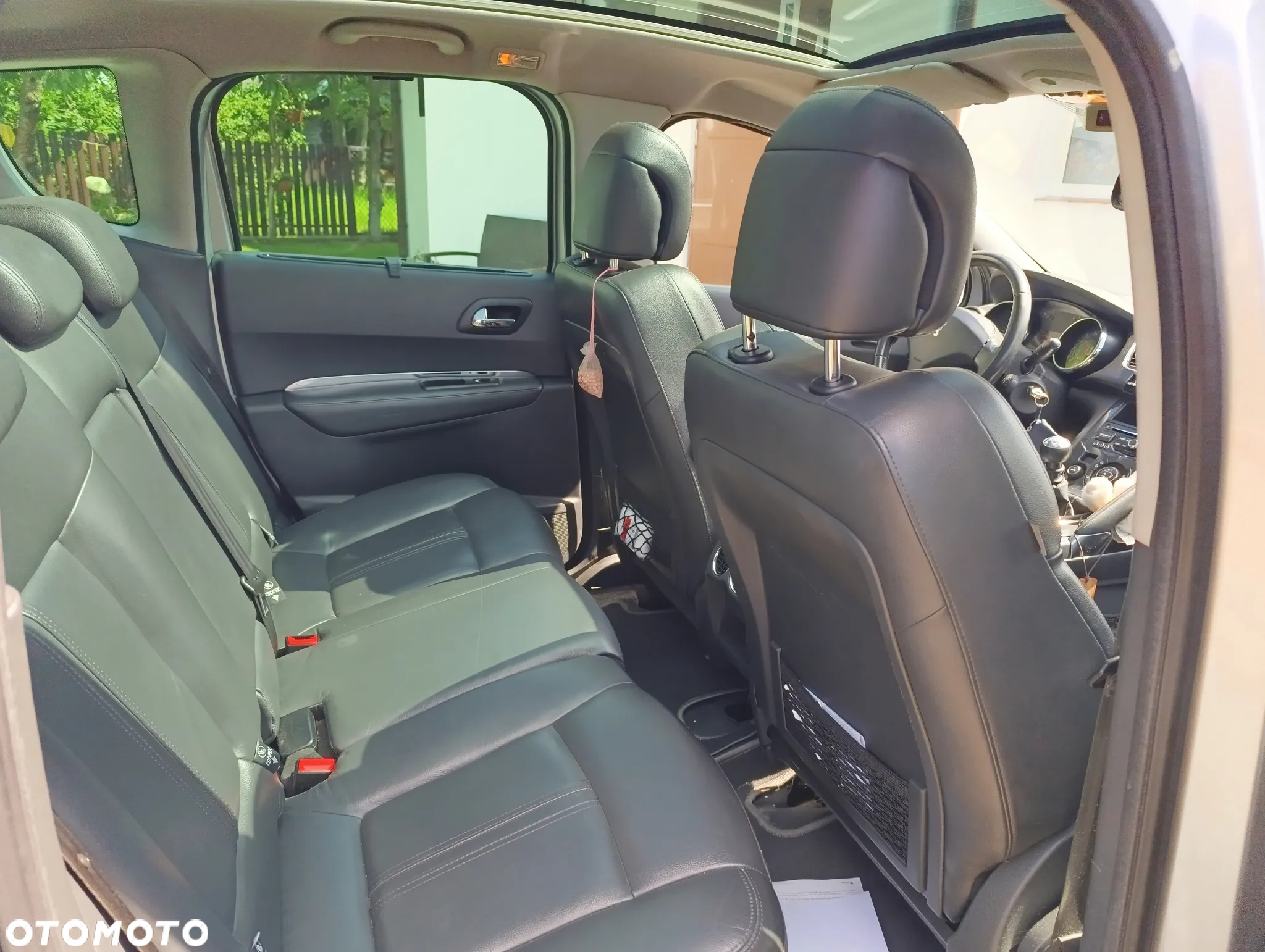 Peugeot 3008 HDi FAP 150 Platinum - 8