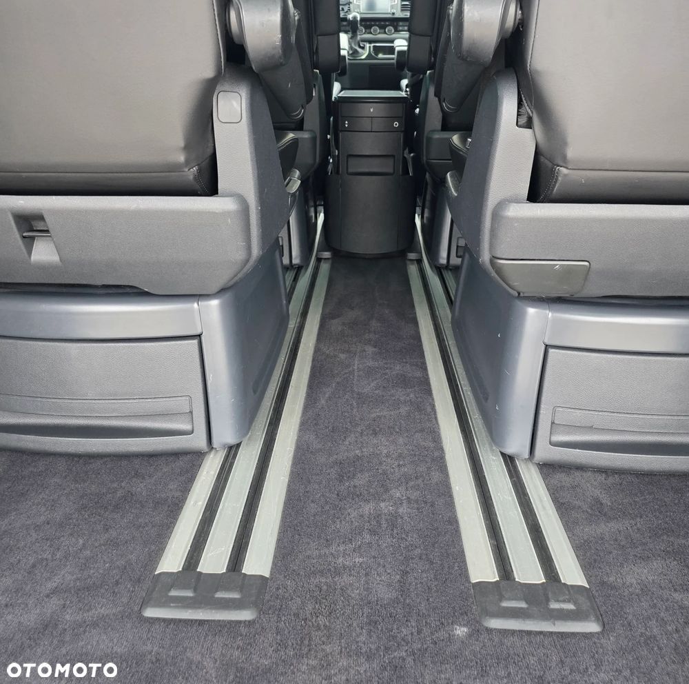 Volkswagen Multivan 2.0 BiTDI L1 Highline 4Motion DSG - 21