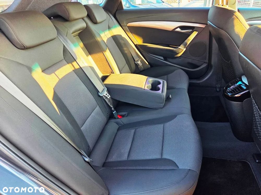 Hyundai i40 Kombi blue 1.7 CRDi Style - 25