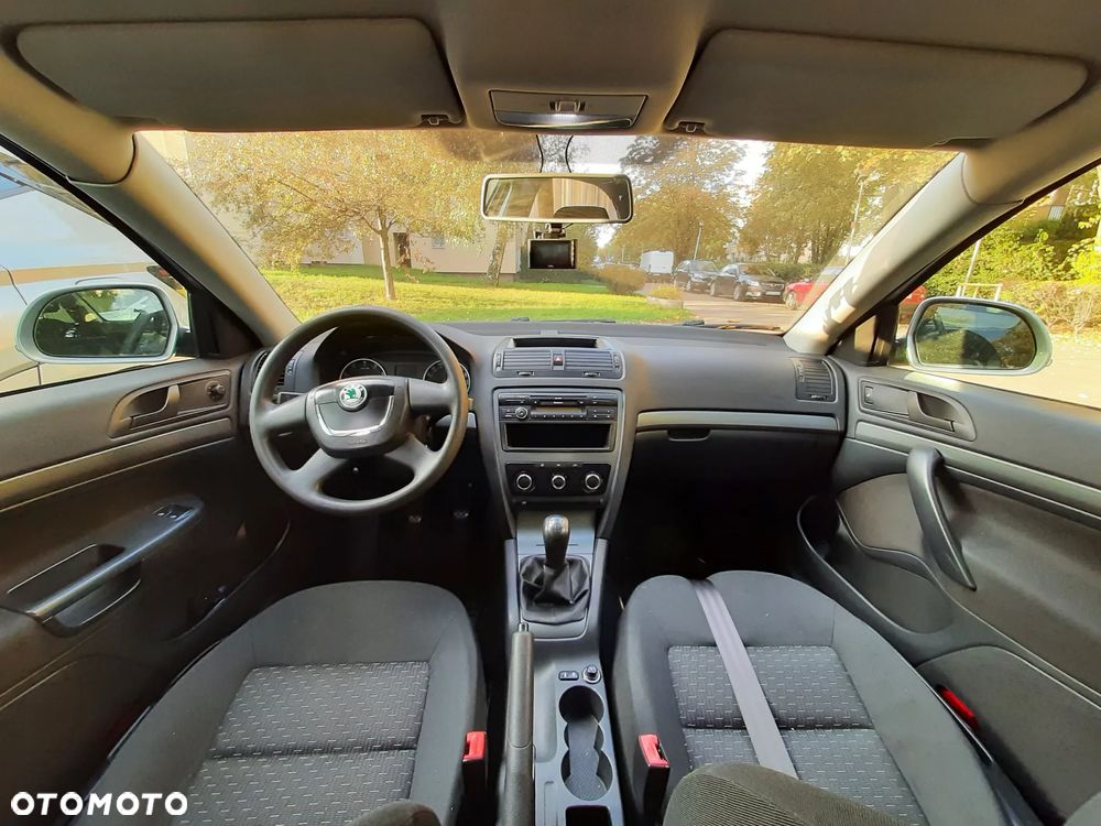 Skoda Octavia 2012 photo 5