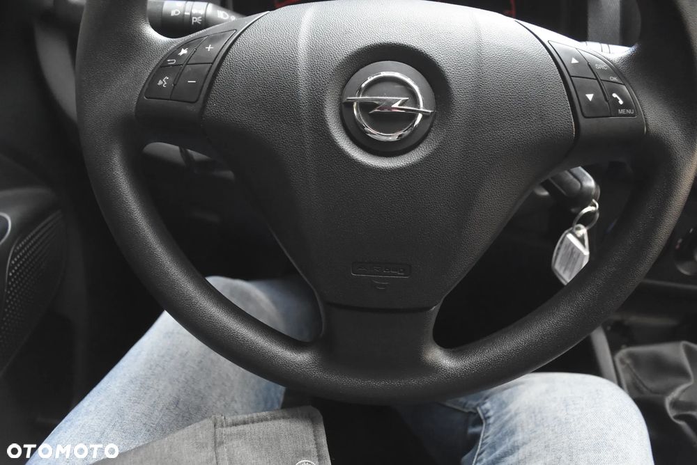 Opel Combo - 15