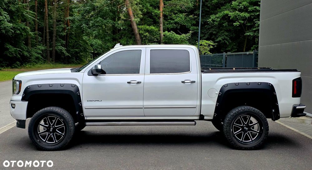 GMC Sierra - 5
