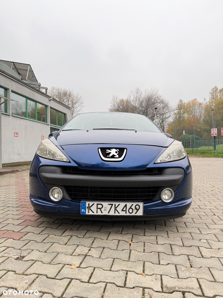 Peugeot 207 2009 photo 2